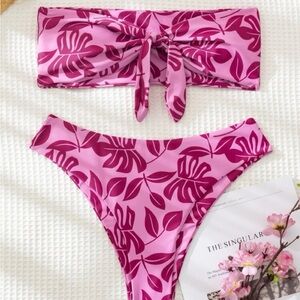 Never Worn Tropical Print Bikini Set Bandeau Cheeky 2 Piece